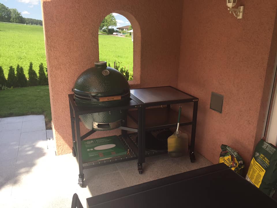 Big Green Egg Tischsystem